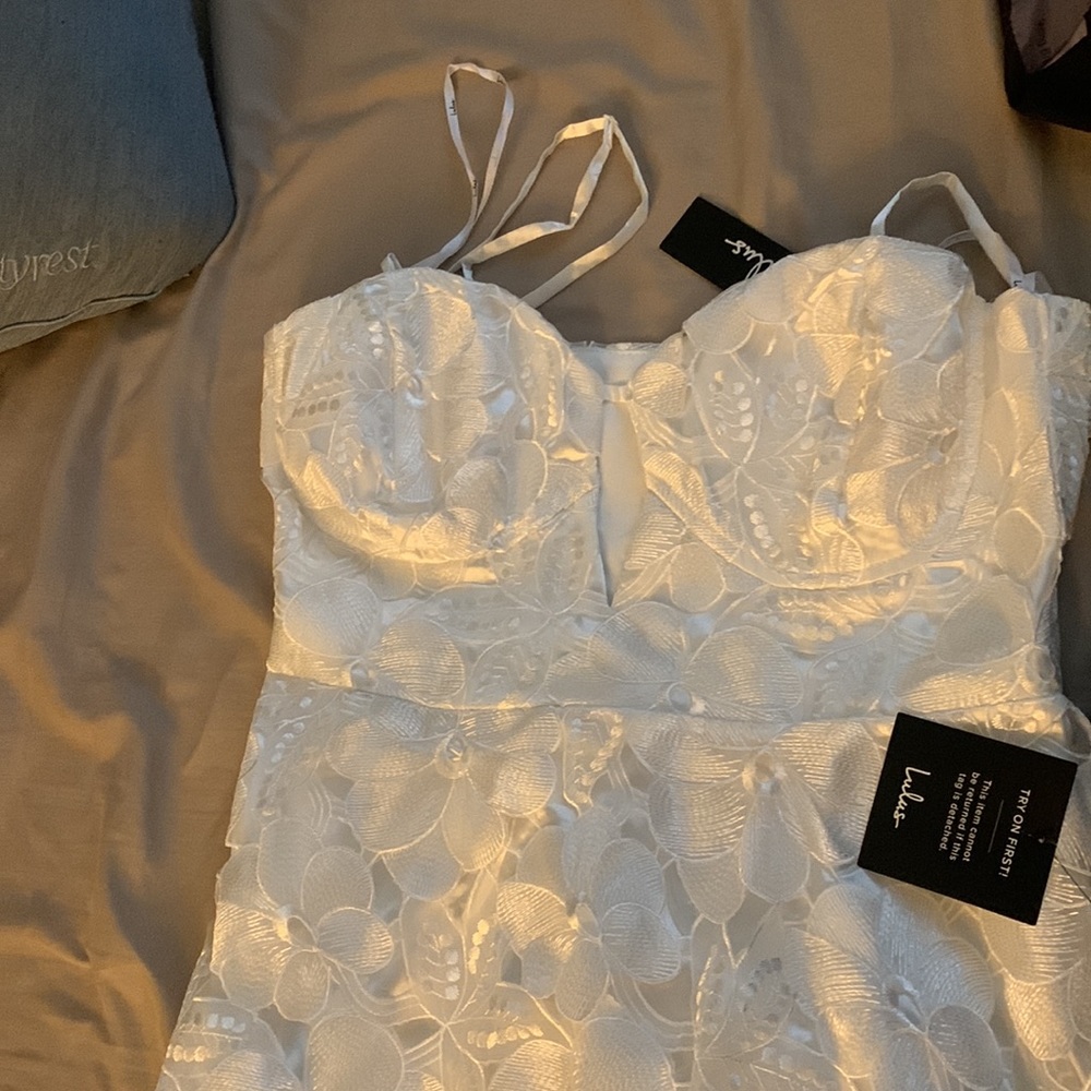 White floral midi dress brand new with tags